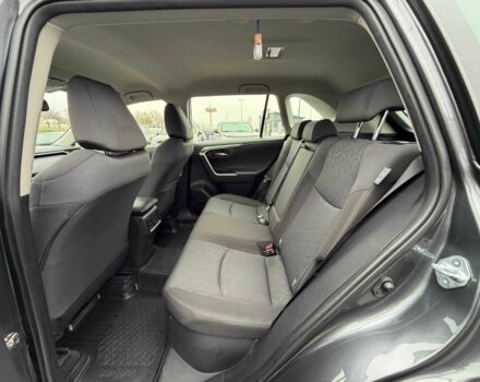 Сірий Тойота РАВ 4, об'ємом двигуна 2.5 л та пробігом 88 тис. км за 28500 $, фото 13 на Automoto.ua