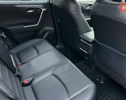 Сірий Тойота РАВ 4, об'ємом двигуна 2.49 л та пробігом 93 тис. км за 35900 $, фото 6 на Automoto.ua