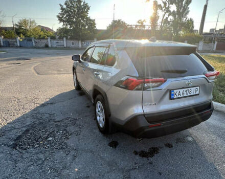 Серый Тойота РАВ 4, объемом двигателя 1.99 л и пробегом 90 тыс. км за 23000 $, фото 1 на Automoto.ua