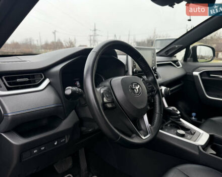 Серый Тойота РАВ 4, объемом двигателя 2.49 л и пробегом 195 тыс. км за 28850 $, фото 14 на Automoto.ua