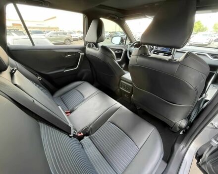Сірий Тойота РАВ 4, об'ємом двигуна 2.5 л та пробігом 44 тис. км за 15000 $, фото 13 на Automoto.ua