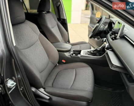 Серый Тойота РАВ 4, объемом двигателя 1.99 л и пробегом 75 тыс. км за 28500 $, фото 9 на Automoto.ua