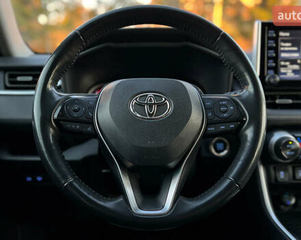 Сірий Тойота РАВ 4, об'ємом двигуна 1.99 л та пробігом 92 тис. км за 28999 $, фото 9 на Automoto.ua