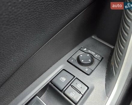 Серый Тойота РАВ 4, объемом двигателя 2.5 л и пробегом 55 тыс. км за 36900 $, фото 41 на Automoto.ua