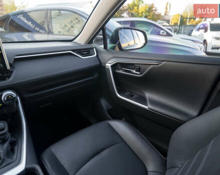 Серый Тойота РАВ 4, объемом двигателя 2.49 л и пробегом 49 тыс. км за 31400 $, фото 28 на Automoto.ua