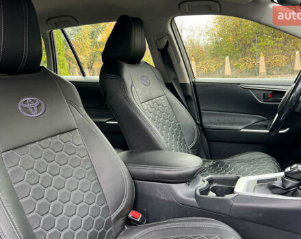 Серый Тойота РАВ 4, объемом двигателя 1.99 л и пробегом 133 тыс. км за 25900 $, фото 18 на Automoto.ua