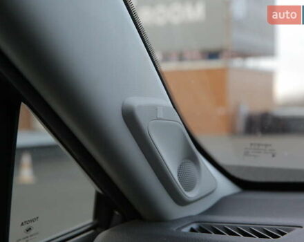 Сірий Тойота РАВ 4, об'ємом двигуна 2.49 л та пробігом 48 тис. км за 30000 $, фото 32 на Automoto.ua