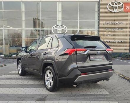 Серый Тойота РАВ 4, объемом двигателя 2.49 л и пробегом 37 тыс. км за 32485 $, фото 1 на Automoto.ua