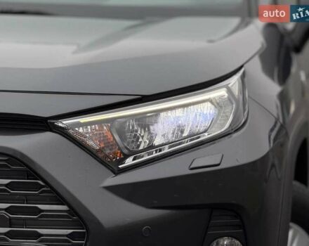 Сірий Тойота РАВ 4, об'ємом двигуна 2.49 л та пробігом 88 тис. км за 28500 $, фото 5 на Automoto.ua