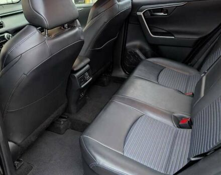 Сірий Тойота РАВ 4, об'ємом двигуна 2.49 л та пробігом 93 тис. км за 29300 $, фото 8 на Automoto.ua