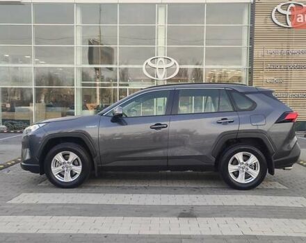 Серый Тойота РАВ 4, объемом двигателя 2.49 л и пробегом 37 тыс. км за 32485 $, фото 2 на Automoto.ua