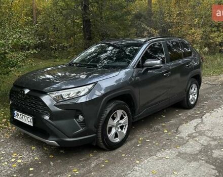 Сірий Тойота РАВ 4, об'ємом двигуна 1.99 л та пробігом 31 тис. км за 30500 $, фото 3 на Automoto.ua