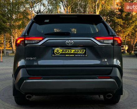 Сірий Тойота РАВ 4, об'ємом двигуна 1.99 л та пробігом 92 тис. км за 28999 $, фото 5 на Automoto.ua