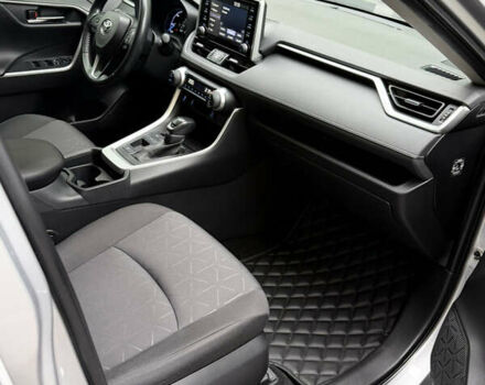 Серый Тойота РАВ 4, объемом двигателя 2.5 л и пробегом 98 тыс. км за 29500 $, фото 20 на Automoto.ua