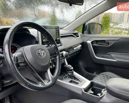 Серый Тойота РАВ 4, объемом двигателя 1.99 л и пробегом 133 тыс. км за 25900 $, фото 9 на Automoto.ua