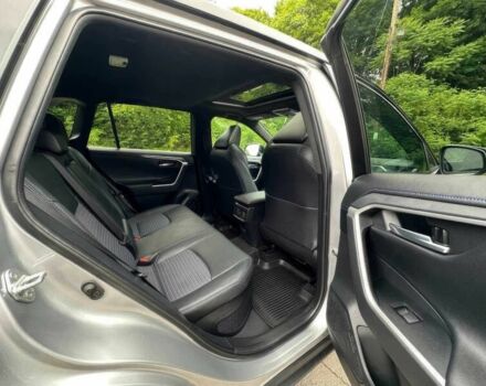 Серый Тойота РАВ 4, объемом двигателя 2.5 л и пробегом 45 тыс. км за 10000 $, фото 18 на Automoto.ua