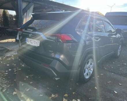 Серый Тойота РАВ 4, объемом двигателя 2 л и пробегом 66 тыс. км за 27000 $, фото 1 на Automoto.ua