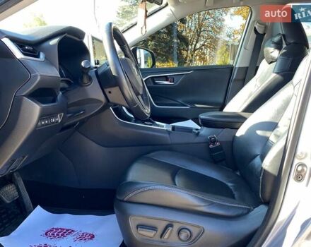 Сірий Тойота РАВ 4, об'ємом двигуна 1.99 л та пробігом 125 тис. км за 29000 $, фото 9 на Automoto.ua