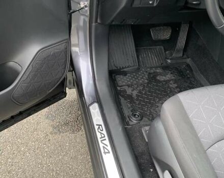 Серый Тойота РАВ 4, объемом двигателя 1.99 л и пробегом 25 тыс. км за 26100 $, фото 8 на Automoto.ua