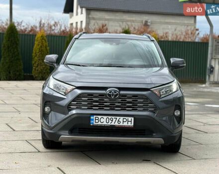 Серый Тойота РАВ 4, объемом двигателя 1.99 л и пробегом 75 тыс. км за 28500 $, фото 2 на Automoto.ua