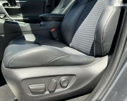 Серый Тойота РАВ 4, объемом двигателя 2.5 л и пробегом 163 тыс. км за 31900 $, фото 28 на Automoto.ua