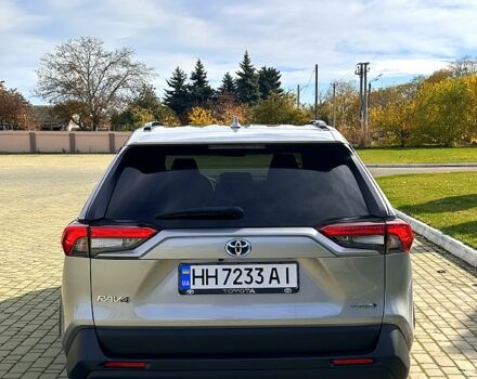 Сірий Тойота РАВ 4, об'ємом двигуна 2.5 л та пробігом 128 тис. км за 28500 $, фото 6 на Automoto.ua