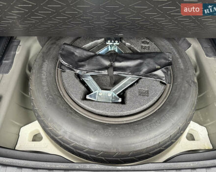 Серый Тойота РАВ 4, объемом двигателя 2.49 л и пробегом 195 тыс. км за 28850 $, фото 20 на Automoto.ua