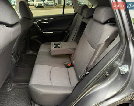 Серый Тойота РАВ 4, объемом двигателя 1.99 л и пробегом 75 тыс. км за 28500 $, фото 12 на Automoto.ua