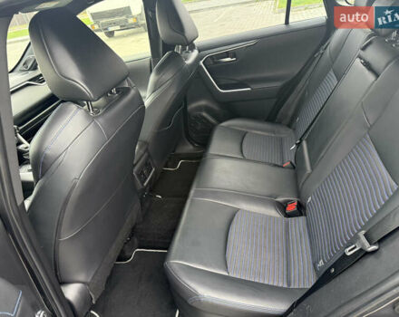 Серый Тойота РАВ 4, объемом двигателя 2.49 л и пробегом 195 тыс. км за 28850 $, фото 18 на Automoto.ua