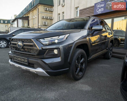 Серый Тойота РАВ 4, объемом двигателя 2.49 л и пробегом 49 тыс. км за 31400 $, фото 2 на Automoto.ua