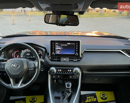 Сірий Тойота РАВ 4, об'ємом двигуна 1.99 л та пробігом 92 тис. км за 28999 $, фото 12 на Automoto.ua