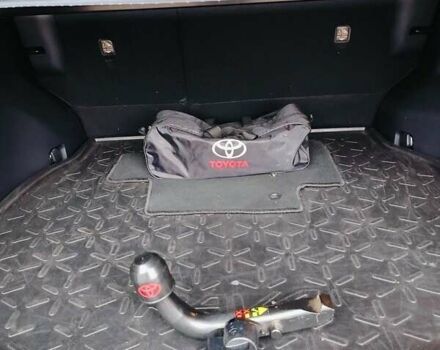 Серый Тойота РАВ 4, объемом двигателя 1.99 л и пробегом 40 тыс. км за 30000 $, фото 5 на Automoto.ua