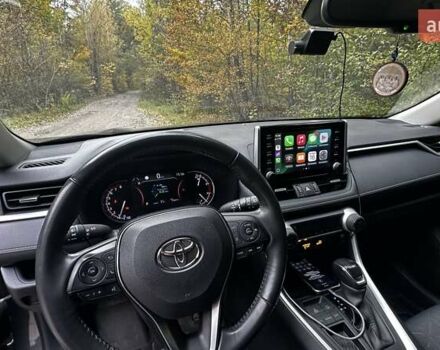 Сірий Тойота РАВ 4, об'ємом двигуна 1.99 л та пробігом 31 тис. км за 30500 $, фото 2 на Automoto.ua