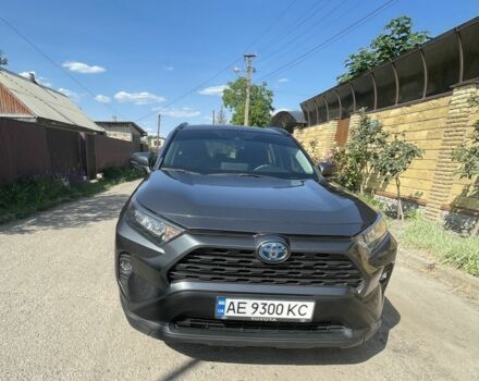 Серый Тойота РАВ 4, объемом двигателя 2.5 л и пробегом 37 тыс. км за 28300 $, фото 2 на Automoto.ua