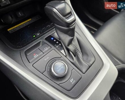 Серый Тойота РАВ 4, объемом двигателя 2.5 л и пробегом 55 тыс. км за 36900 $, фото 35 на Automoto.ua