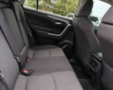 Сірий Тойота РАВ 4, об'ємом двигуна 2.5 л та пробігом 10 тис. км за 11300 $, фото 9 на Automoto.ua