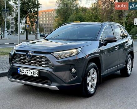 Сірий Тойота РАВ 4, об'ємом двигуна 2.49 л та пробігом 18 тис. км за 34500 $, фото 1 на Automoto.ua