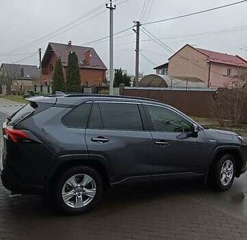 Серый Тойота РАВ 4, объемом двигателя 2.49 л и пробегом 48 тыс. км за 33700 $, фото 4 на Automoto.ua