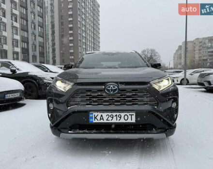 Серый Тойота РАВ 4, объемом двигателя 2.49 л и пробегом 119 тыс. км за 32950 $, фото 3 на Automoto.ua