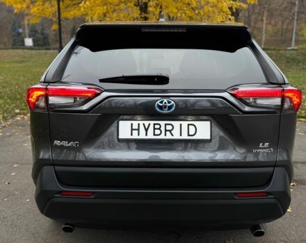 Серый Тойота РАВ 4, объемом двигателя 2.5 л и пробегом 63 тыс. км за 29500 $, фото 3 на Automoto.ua