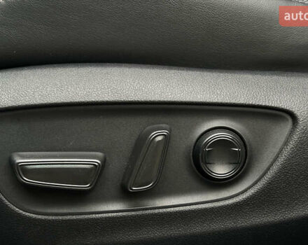 Серый Тойота РАВ 4, объемом двигателя 2.49 л и пробегом 22 тыс. км за 33990 $, фото 16 на Automoto.ua