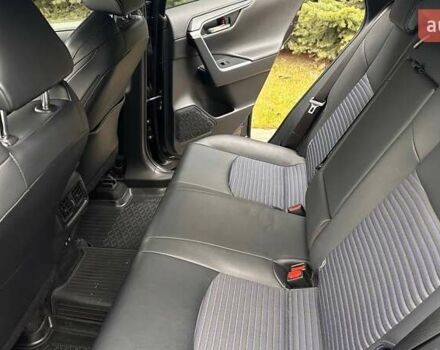 Серый Тойота РАВ 4, объемом двигателя 2.49 л и пробегом 64 тыс. км за 36800 $, фото 19 на Automoto.ua