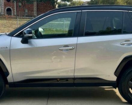 Серый Тойота РАВ 4, объемом двигателя 2.5 л и пробегом 18 тыс. км за 15600 $, фото 2 на Automoto.ua