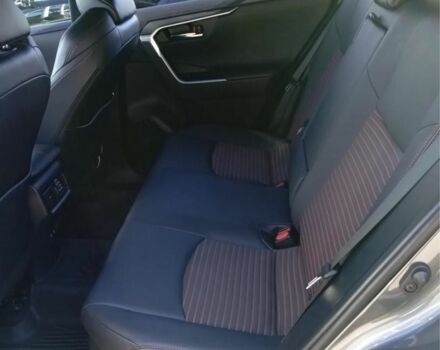 Тойота РАВ 4 2021 в Киеве на Automoto.ua Серый Тойота РАВ 4, объемом двигателя 2.5 л и пробегом 89 тыс. км за 16500 $, фото 10 на Automoto.ua