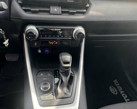 Серый Тойота РАВ 4, объемом двигателя 2.49 л и пробегом 128 тыс. км за 28500 $, фото 10 на Automoto.ua