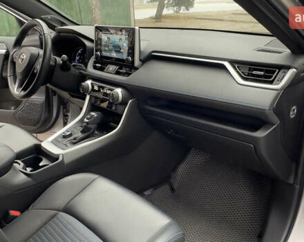 Сірий Тойота РАВ 4, об'ємом двигуна 2.49 л та пробігом 81 тис. км за 38000 $, фото 13 на Automoto.ua