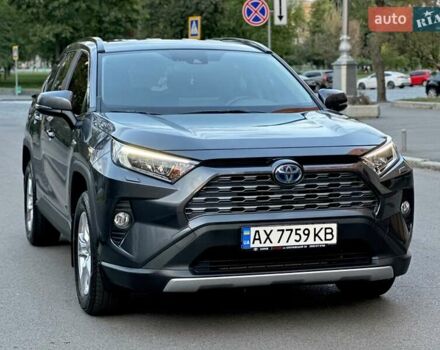 Сірий Тойота РАВ 4, об'ємом двигуна 2.49 л та пробігом 18 тис. км за 34500 $, фото 8 на Automoto.ua