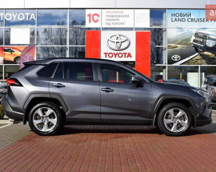 Тойота РАВ 4 2021 в Житомире на Automoto.ua Серый Тойота РАВ 4, объемом двигателя 1.99 л и пробегом 169 тыс. км за 28500 $, фото 16 на Automoto.ua