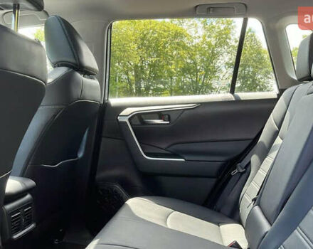 Серый Тойота РАВ 4, объемом двигателя 2.49 л и пробегом 48 тыс. км за 14900 $, фото 11 на Automoto.ua