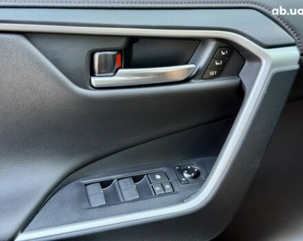 Сірий Тойота РАВ 4, об'ємом двигуна 2.5 л та пробігом 73 тис. км за 38900 $, фото 12 на Automoto.ua